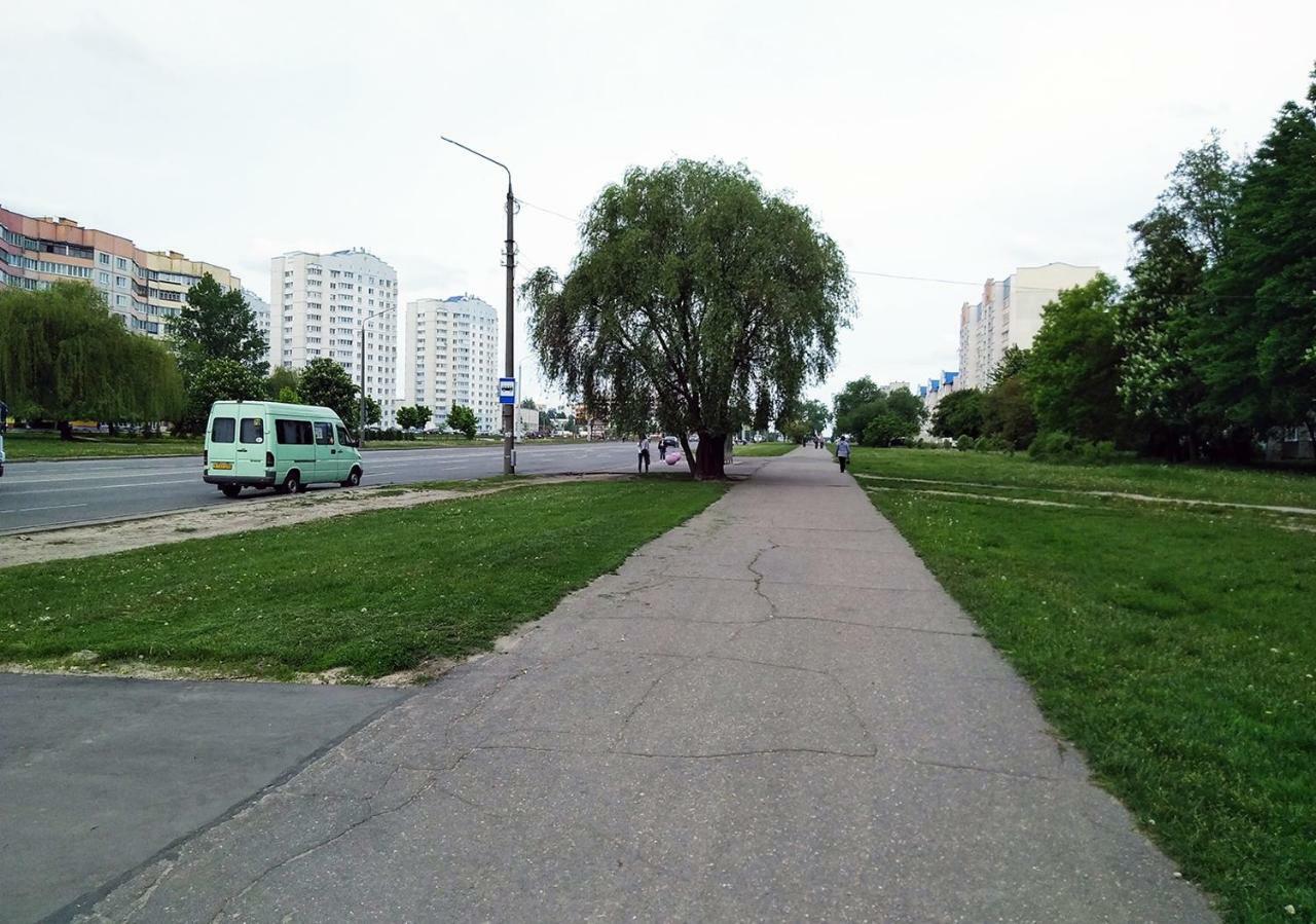 Уютная, Благоустроенная 2-Комнатная Квартира, Wifi Lägenhet Babrujsk Exteriör bild
